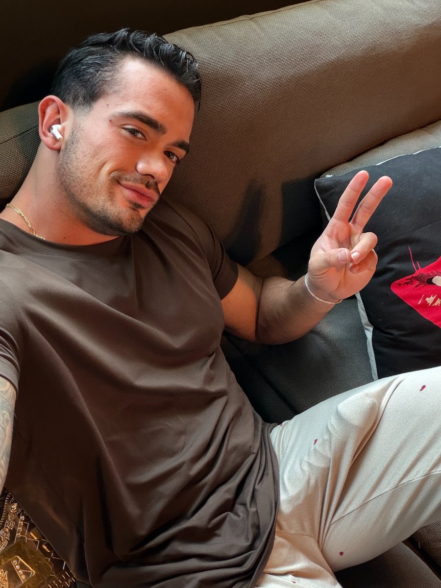 AIDEN♡ tweet media