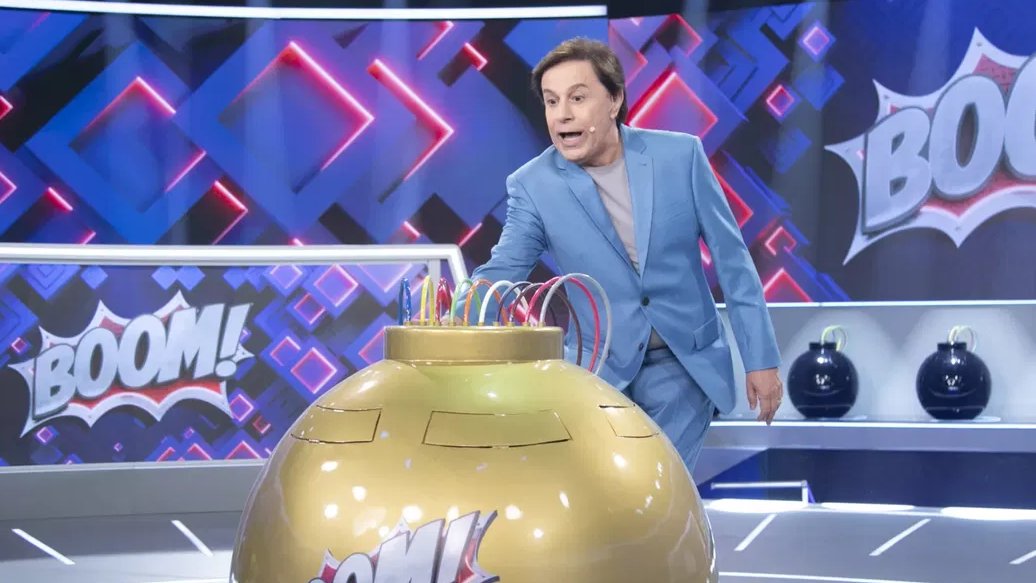 telescenatv's tweet image. 📰Ricco Conta
Não deve voltar.

A Record prepara novidades para a grade de fim de semana e deve encerrar o game #Boom de Tom Cavalcante.

Alias, o martelo já está quase batido na Record, e o programa não deve ir além da sua primeira temporada devido à baixa audiência.