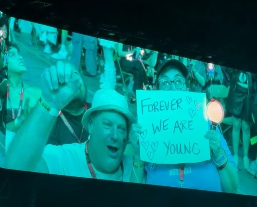 ℳ𝑖𝑛⁷ VAI VER BTS tweet media