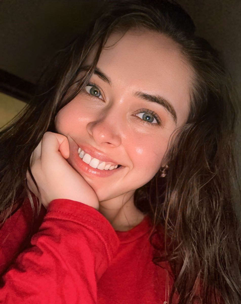 Alyona tweet media