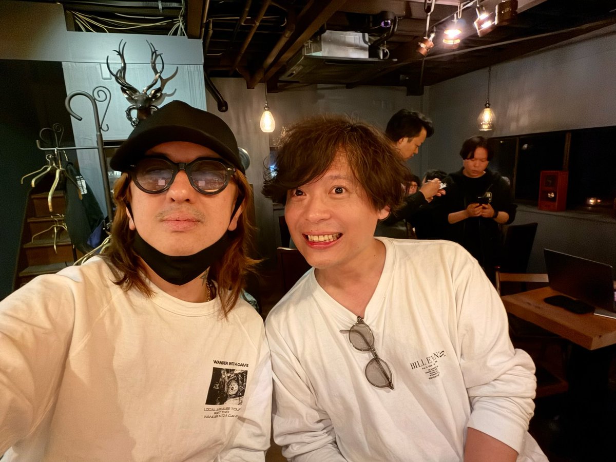 清春 tweet media