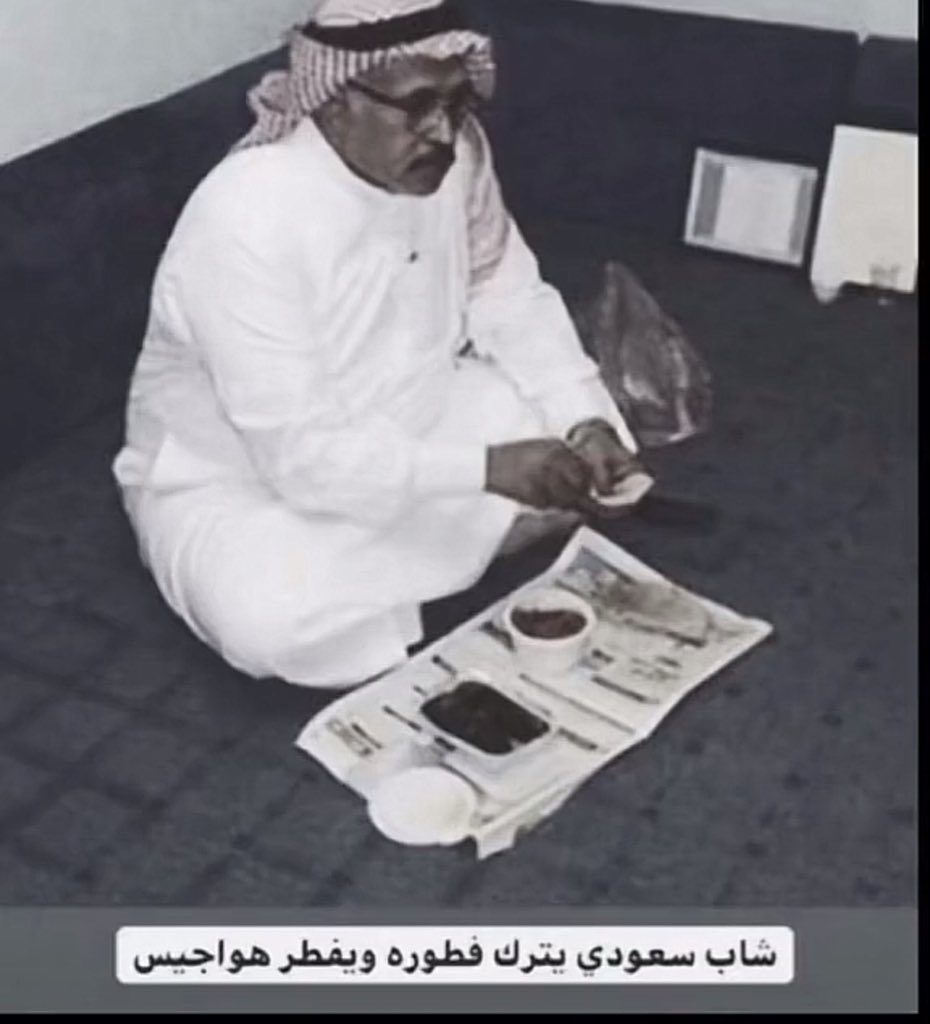 ‏α tweet media