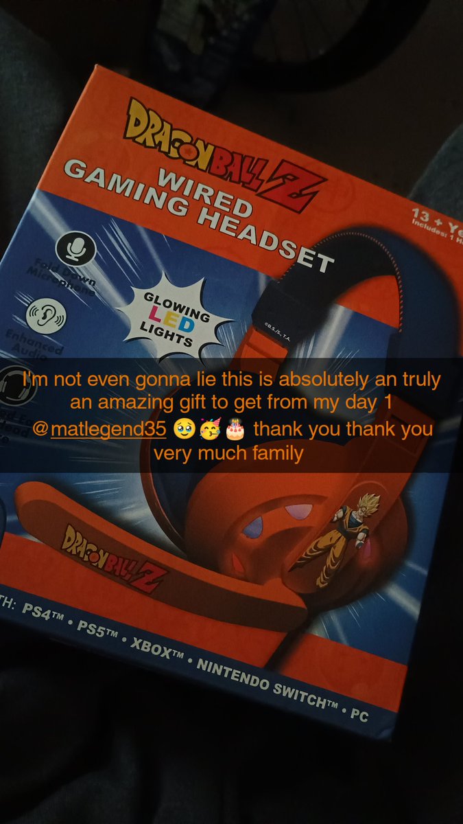 LoboMega27's tweet image. @matlegends33 🥳🎂🙌🏾💯 Right on family, Thank you Thank you for the #Birthday Gift i do greatly appreciate it especially because it's #DBZ #Anime 🧡