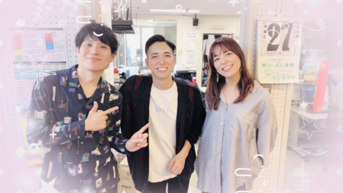 happylovemari's tweet image. ミュージックシャワー✨✨
今日のテーマは『真っ白』リクエストテーマ『タイトルがは、ば、ぱから始まる曲』でメッセージ待ってるよーん🦋

みんなにとってチロンチロンピーな週の始まりでありますように💓

#musicshower
