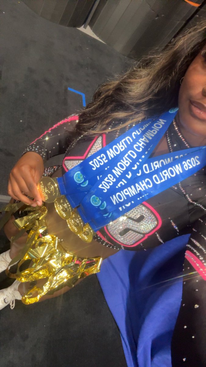 2x small senior world champ
1x medium senior world champ
1x large senior world champ
mhmmm🤏🏾🤏🏾 
#4timeworldchamp