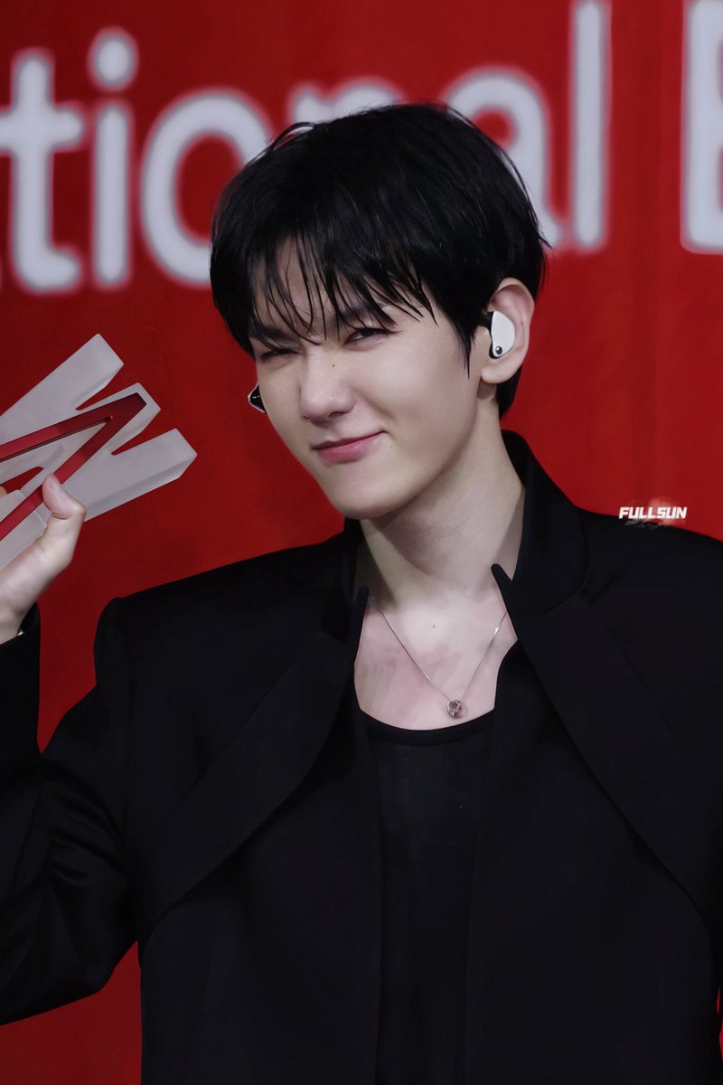 𝙘𝙖𝙣𝙙𝙮 c🎀(^ㅅ^🎀c) tweet media