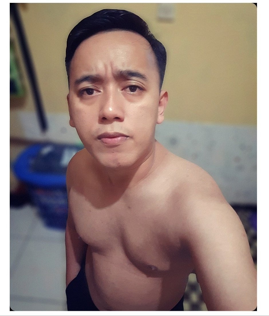 Agemassage1412_ tweet media