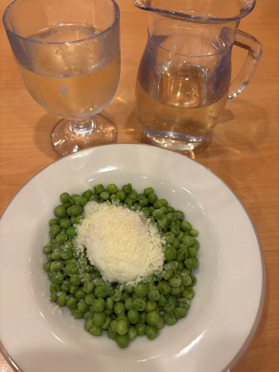 さなは tweet media