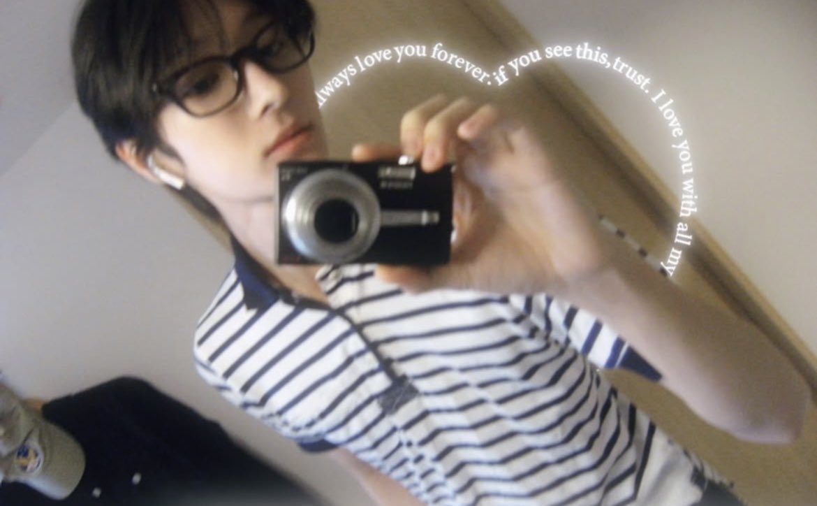 baddiegicam's tweet image. wts digicam fujifilm finepix f480 (rare)

kickflip donghwa digicam 

minus: layar penuaan tipis (tampilan layar masih bagus dan jelas)

overall no minus

975K (co shopee ada diskon)

kelengkapan: unit, memori, charger, card reader, pouch, dan strap

#wtb #zonajajan #zonauang