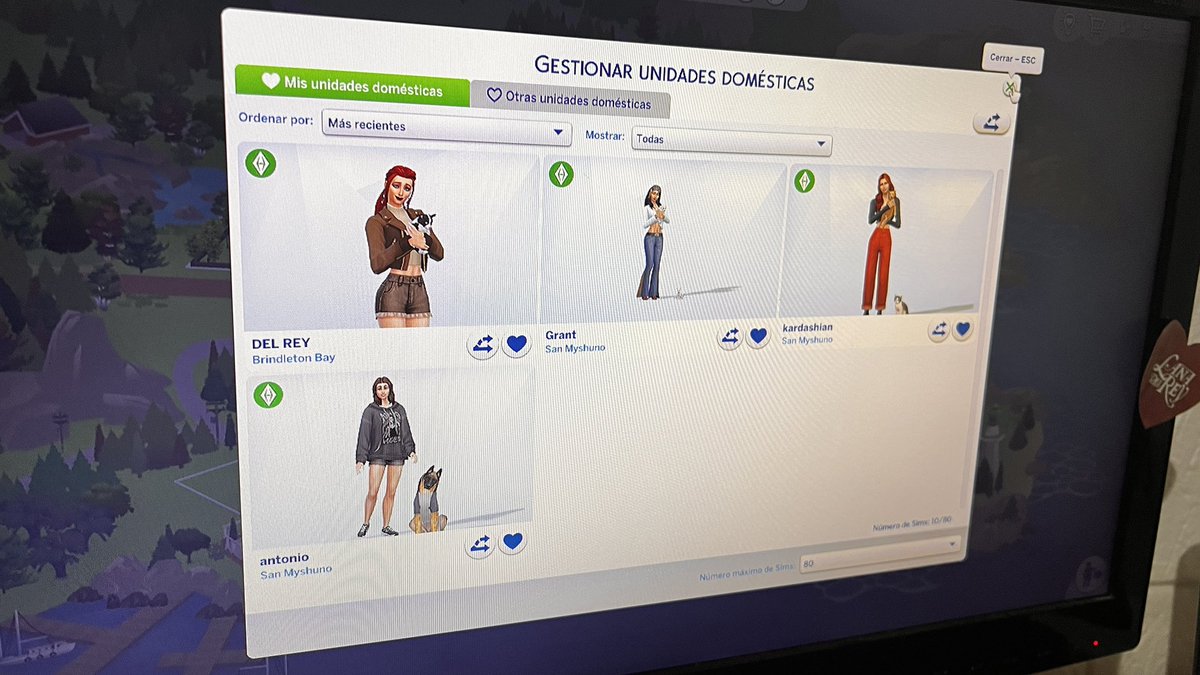 _catalinaar's tweet image. con mis amigas estamos todas en mis sims con nuestras respectivas mascotas #cools #divertidas
