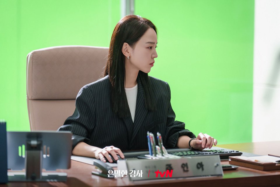 <은밀한 감사> 공홈 2화 비하인드 스틸 신혜선

tvn.cjenm.com/ko/Filing-for-…