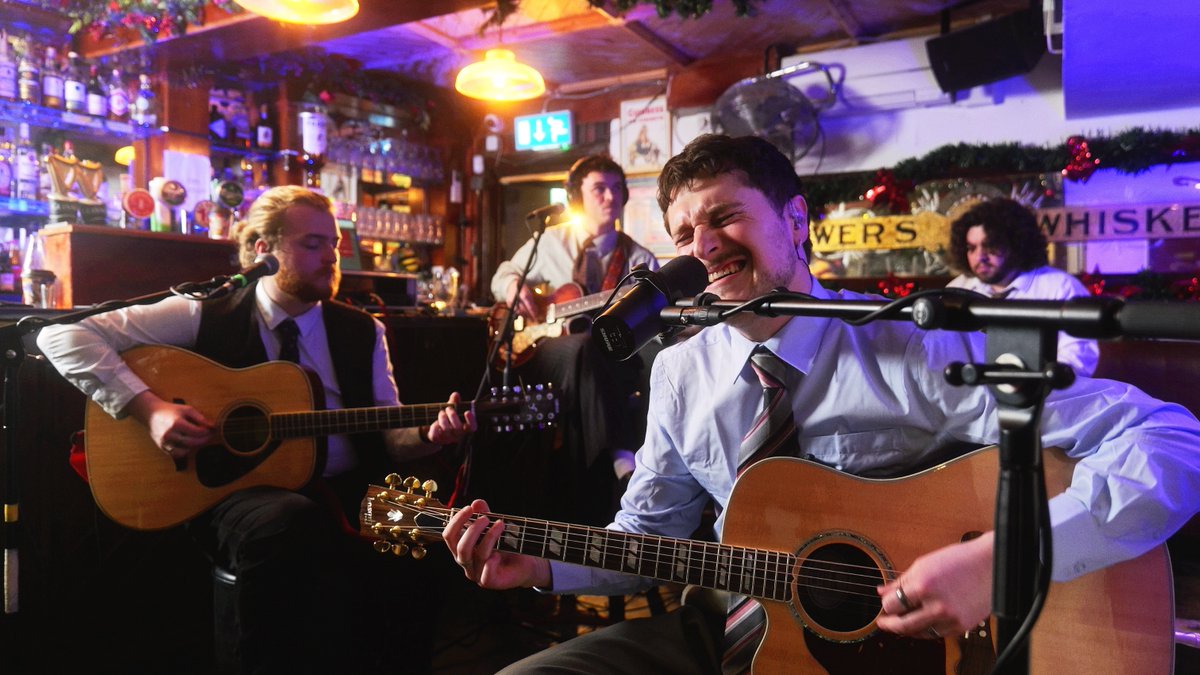 NorthDisconnect's tweet photo. Our most recent episode of Nuts Corner is available to watch now 

Featuring David San Clair, fresh off the release of his EP "Pick Up Where We Left Off" , playing through the hits for y'all

#livesession #indie #performance https://t.co/J4tBP5NL51