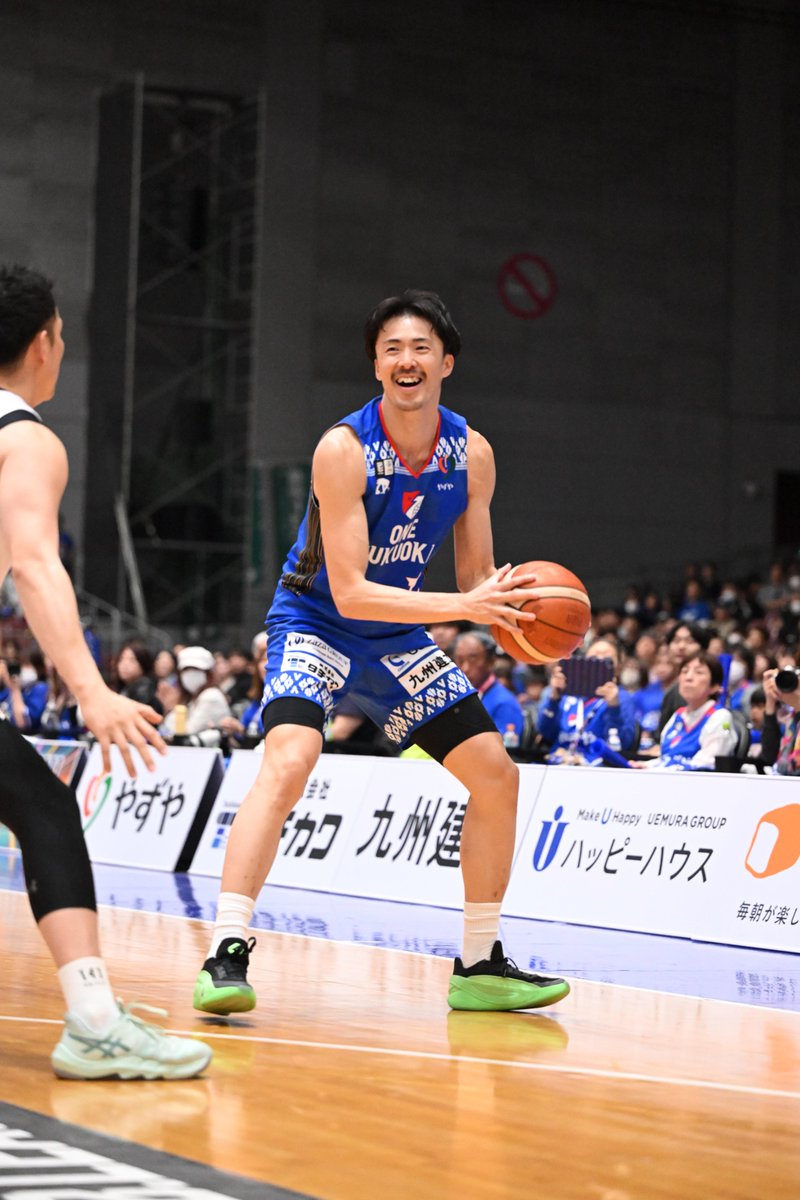 rz_fukuoka's tweet photo. キャプテン同士のマッチアップ🧡💙⚡️
@seiya0409 @HayatoKantake https://t.co/dO9GtH8xeu