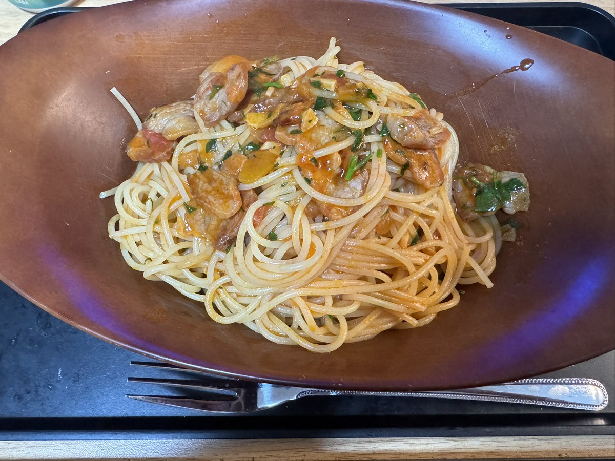 パグ公 tweet media