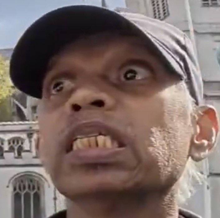 MUSKAT NUSS tweet media