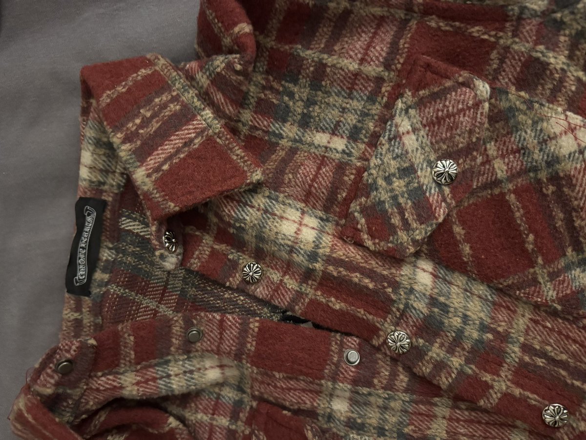 ybc_063's tweet image. seid ihr auch so dass ihr eure lieblings pieces voll selten trägt, weil ihr sie zu sehr liebt irgendwie😭😭
shit ist zu teuer und selten um nen lean fleck zu kassieren☠️
#chromehearts #designer #drip