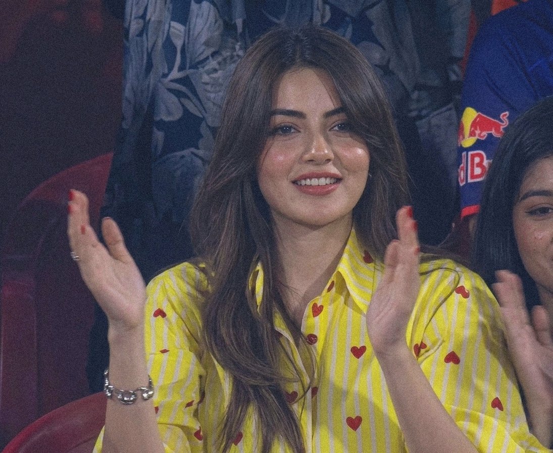 𝗦𝗮𝗿𝗶𝗺 tweet media