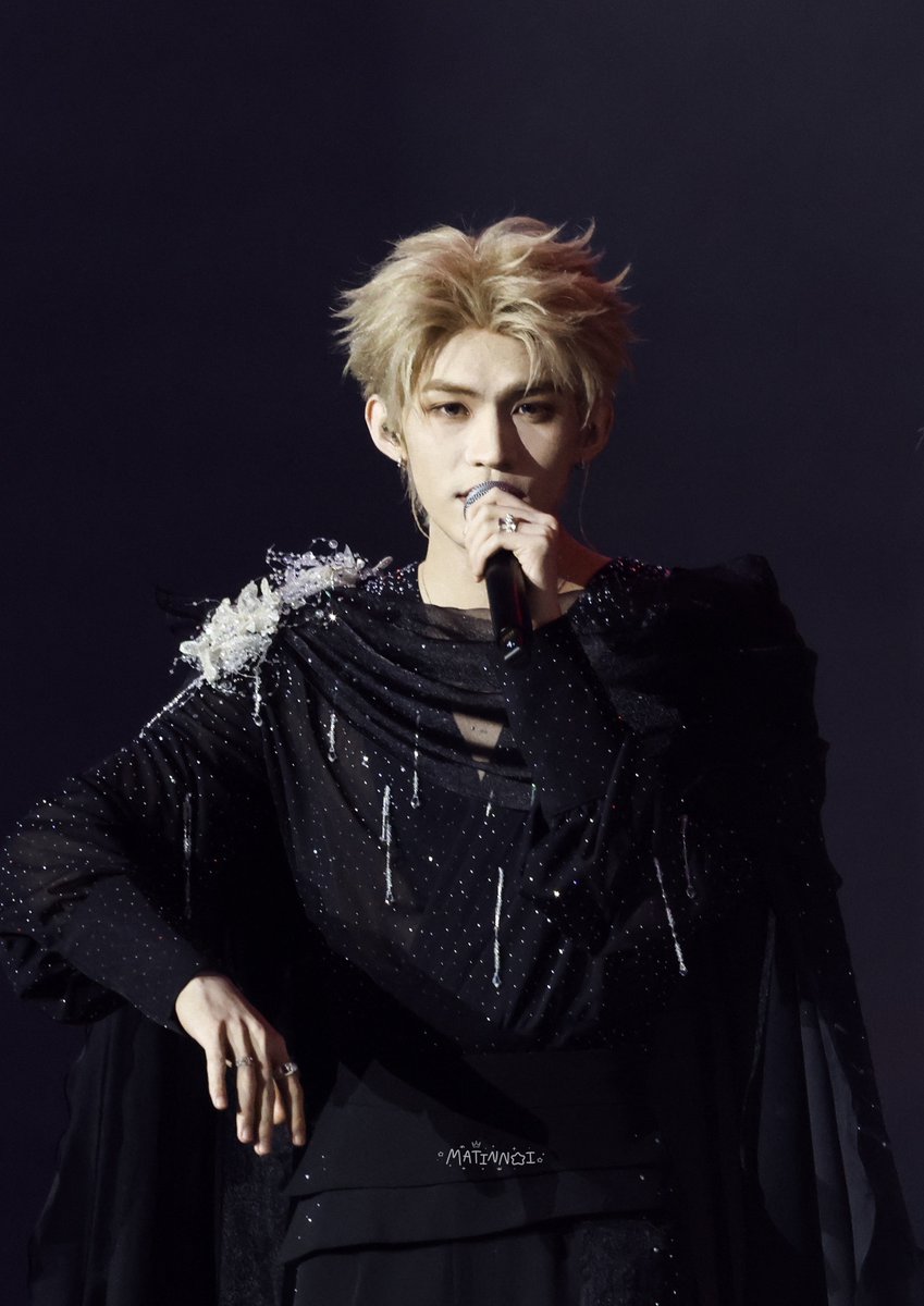 matinnoi's tweet image. day2 นั่งฝั่งซ้าย ถ่ายรูปม๋าเด่กได้ฟรินนนนมาก

; #TheOtherSideBKKD2
꒰ #YunQi #YunYi ꒱