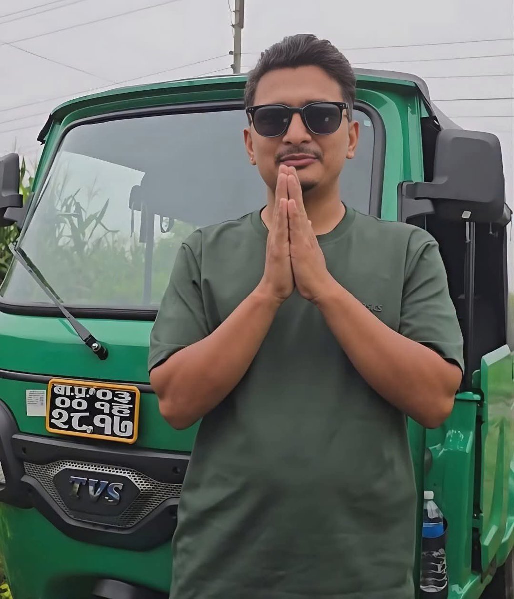 RONBupdates's tweet image. आकाश अर्यालले भरतपुरमा बिरामीहरुलाई बिहानको समयमा निशुल्क अटो सेवा दिन थालेको एक वर्ष पूरा भएको छ भने उनको अनुसार अहिले सम्म १५ हजार बढी बिरामीले निशुल्क अटो सेवा पाएका छन्। 🙏❤️ #Respect