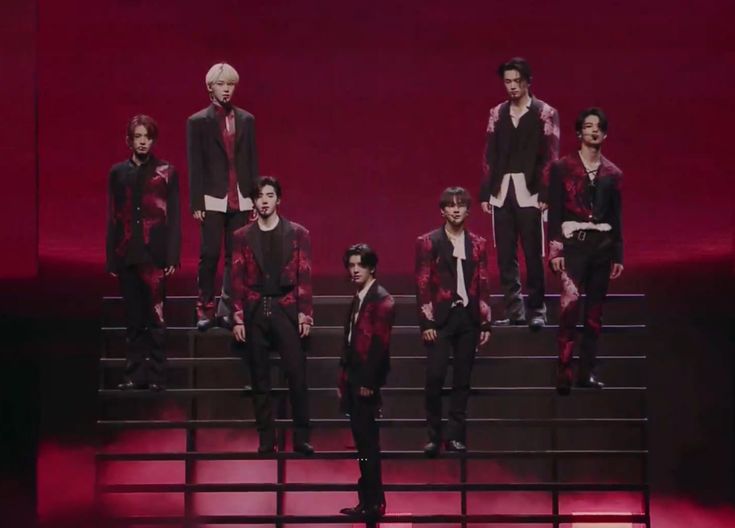 Layla⁷ tweet media