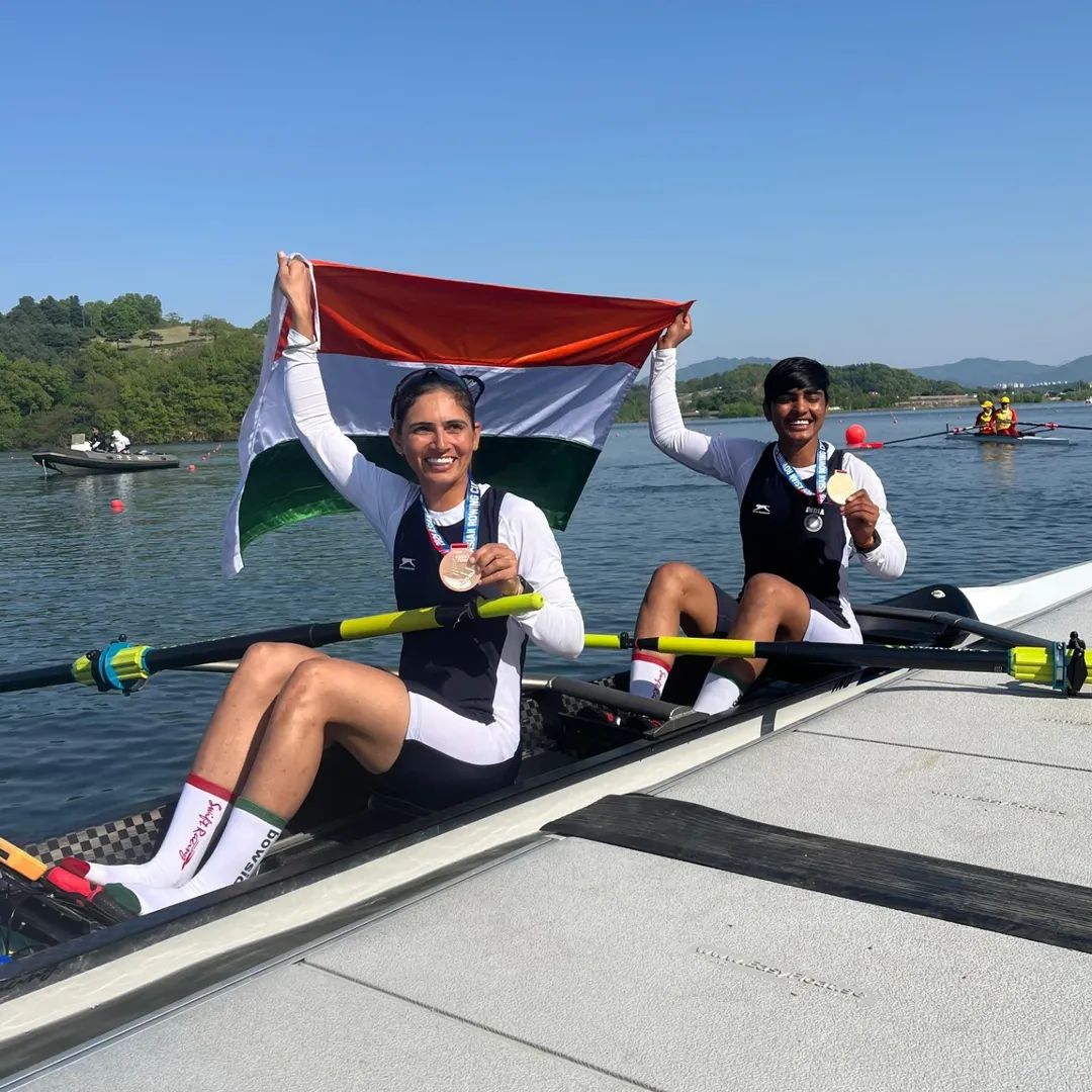 crpfindia's tweet image. Huge congratulations to 
CT/GD Diljot Kaur of #CWST, #CRPF for making the nation and the force proud. 🥉🚣‍♀️

​Representing the country, she secured a Bronze Medal in the Women's Coxless Pair event at the 2026 Asian Rowing Cup in Chungju, South Korea (24-26 April).
​A stellar
