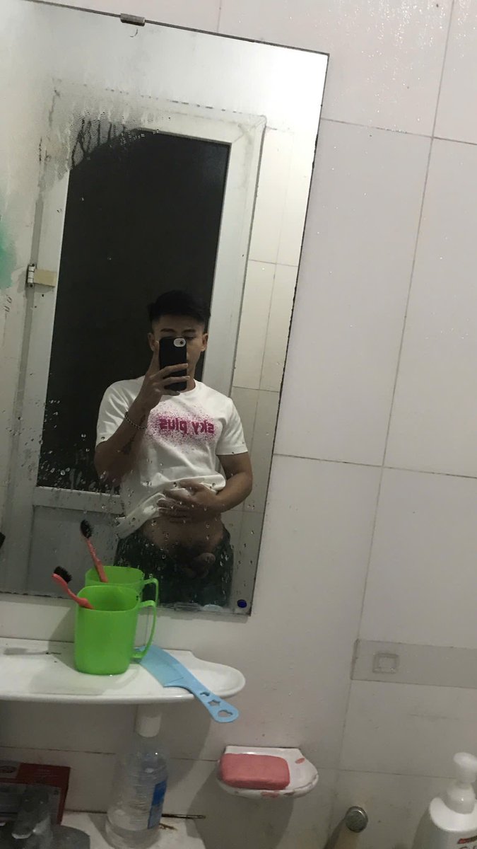sục thâm chim tweet media
