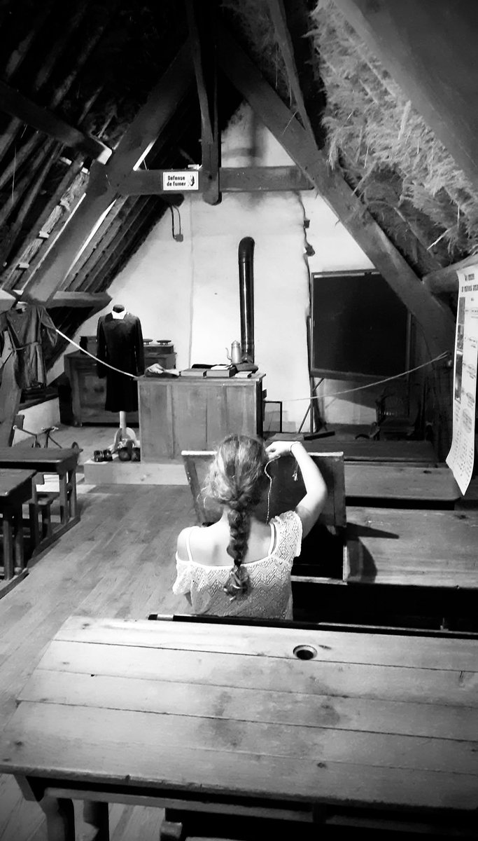 TERPays2LaLoire's tweet image. Bonjour à toutes et à tous,
En ce jour de rentrée scolaire, je me tiens disponible pour vous accompagner, que vous partiez de #Nantes, #Vertou, #Laval, #Challans, #Chemillé ou même encore #LaHutte. À vos claviers ! 🫡
Jo.