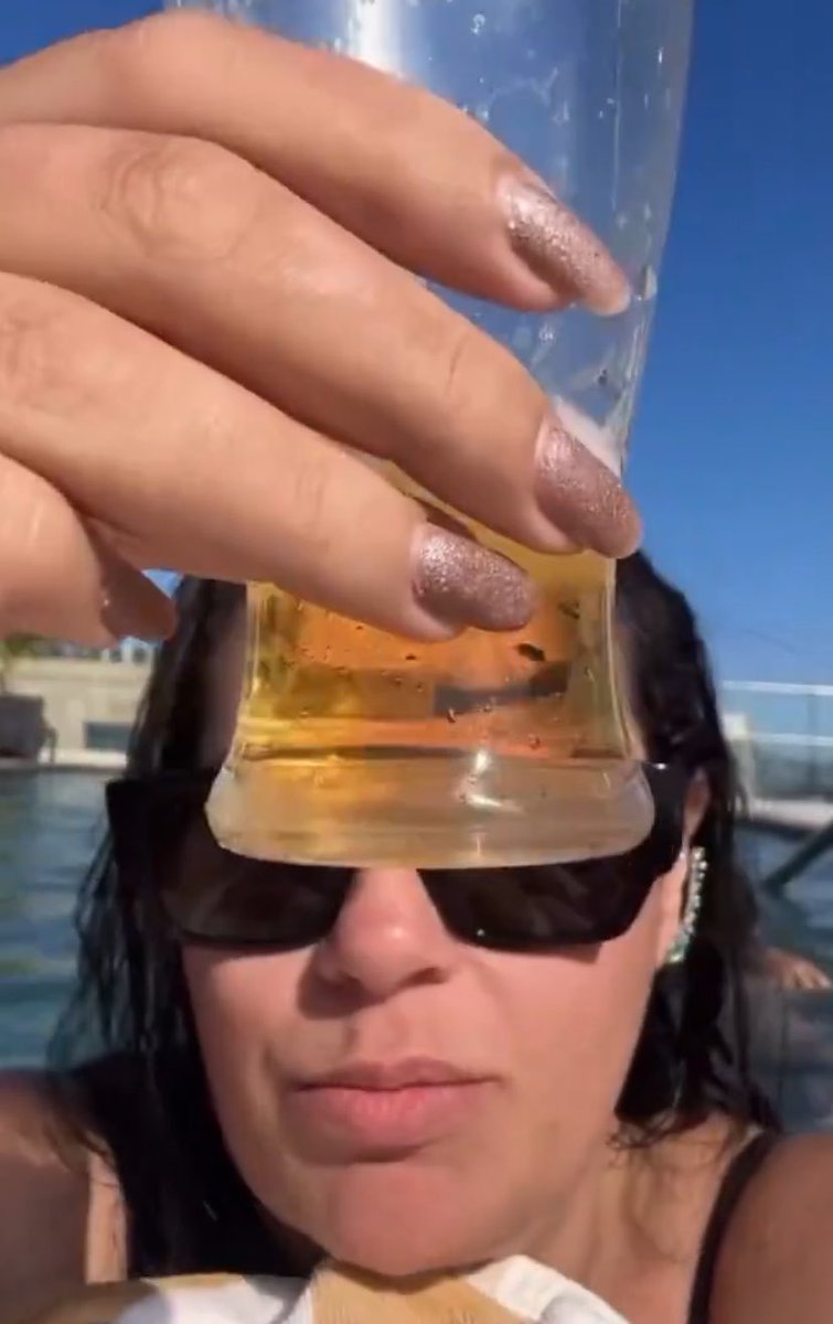 Portal Cida Renault 🍻 tweet media