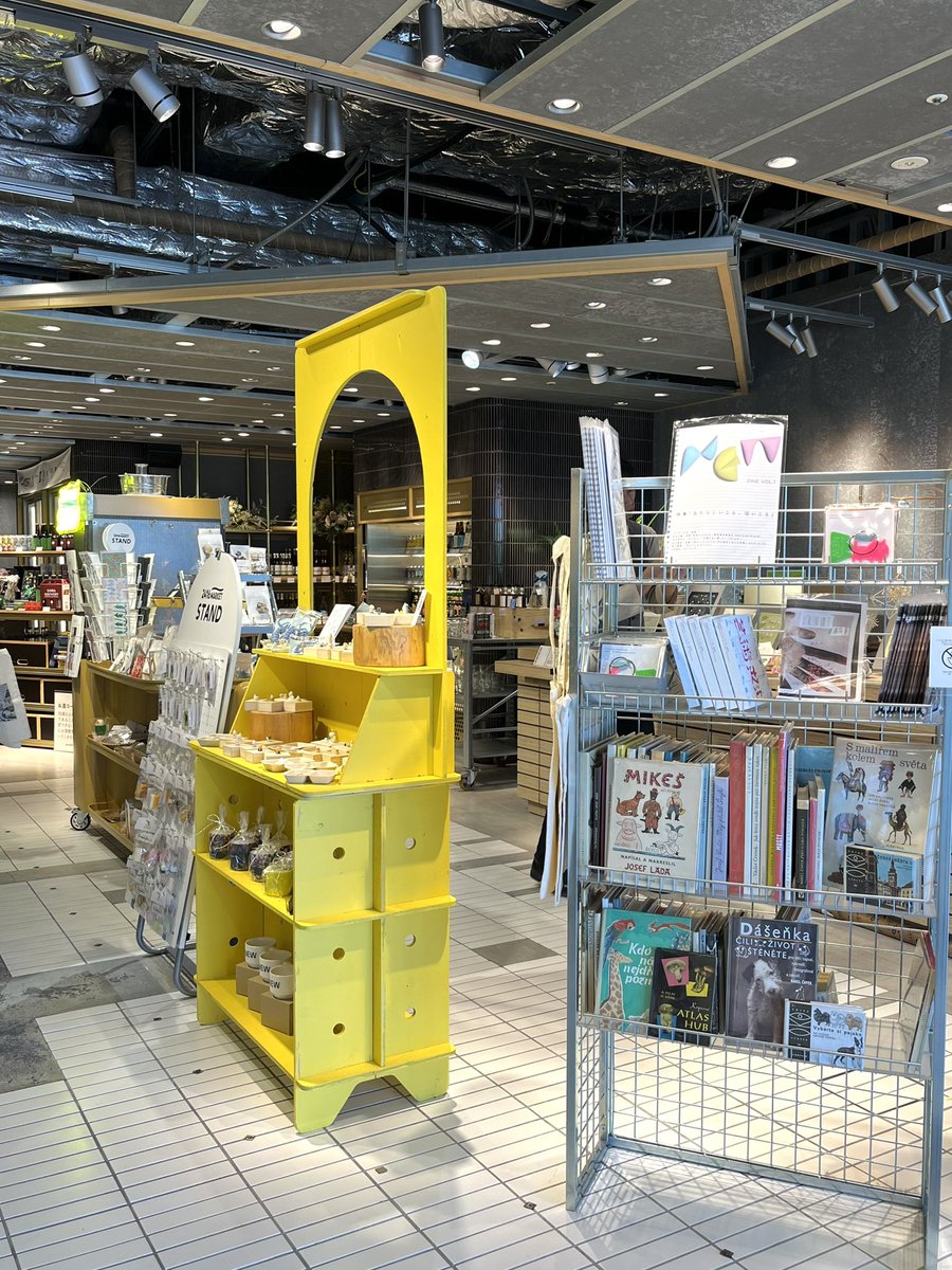 SYSLOVBOOKS tweet media