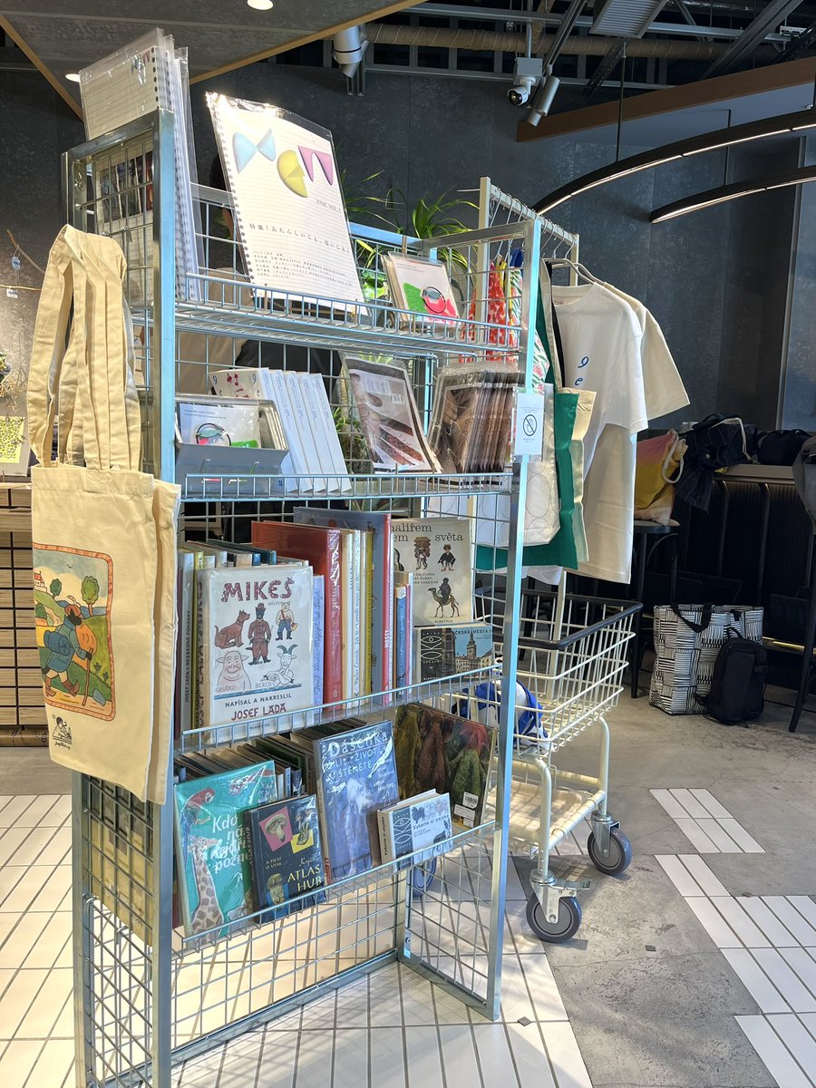 SYSLOVBOOKS tweet media