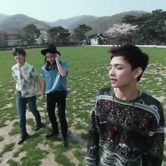 shine✨ tweet media