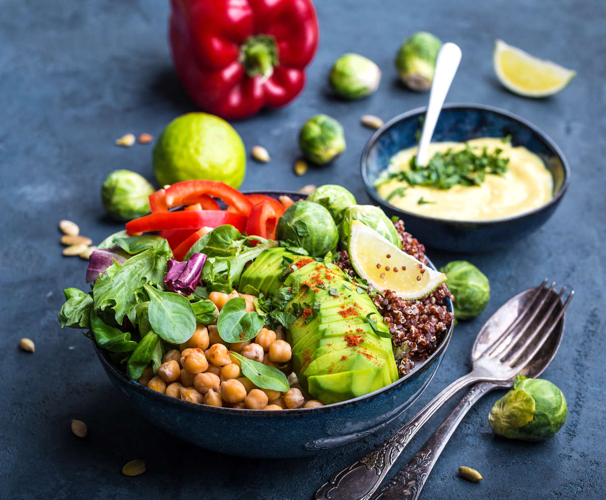 ara349's tweet image. Healthy doesn’t mean boring 🥑 Nutritious meals can be packed with flavor, color, and creativity. Eating well is a lifestyle, not a compromise. #HealthyRecipes #EatClean #FoodGoals