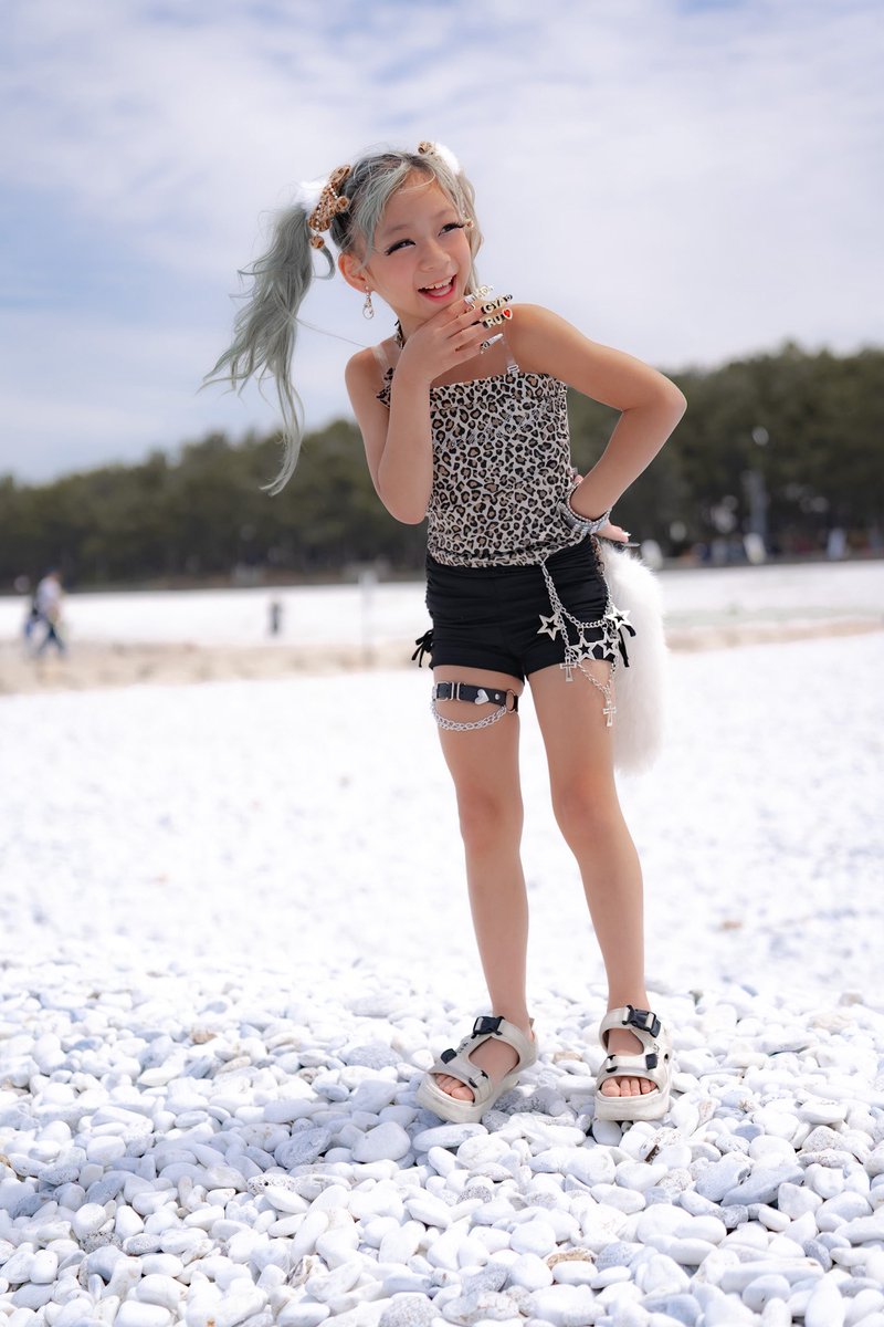 進撃のＡＩＮ「あいん」model tweet media