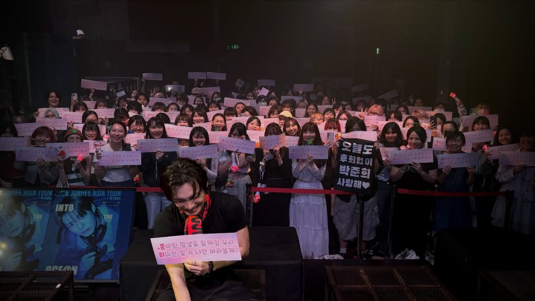 PJH_Updates's tweet image. [📷] - junhee_hnp official Instagram update ♥️ 

"好久沒來台北了，真的好想你們 今天很開心，謝謝大家 🇹🇼"

(1/2)

#JUNHEE #준희 #박준희 #ジュンヒ #ParkJunhee #IntotheOcean #JUNHEETourinAsia #JUNHEEinTaipei