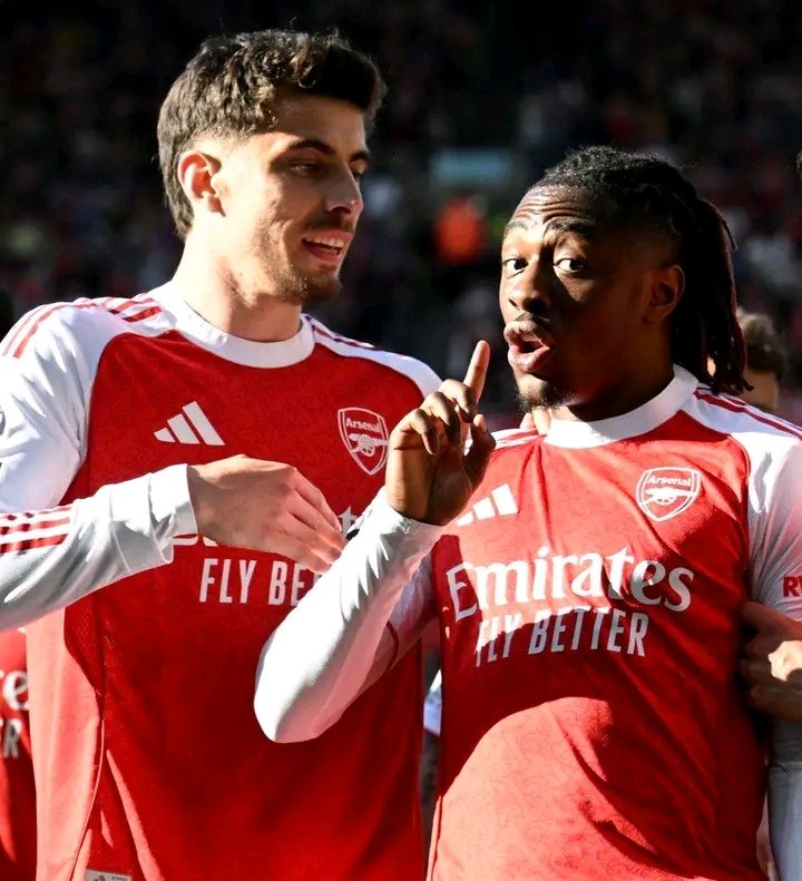 Arsenal Forever tweet media