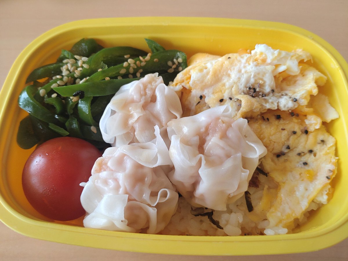 かなろん tweet media