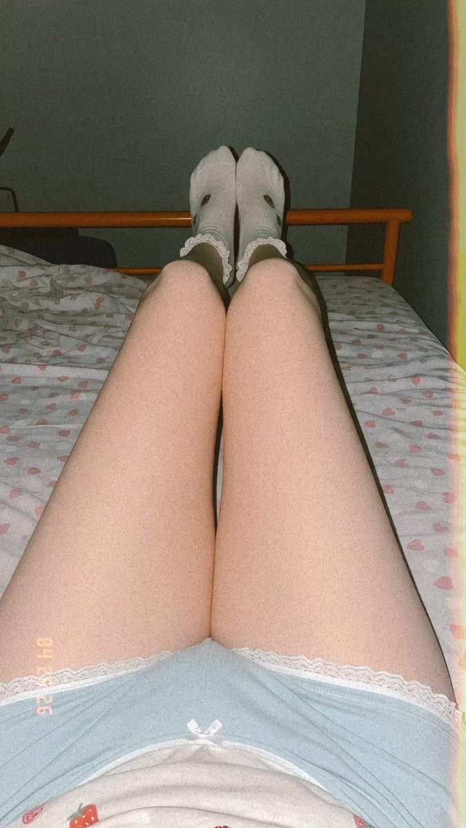 Laia Low tweet media