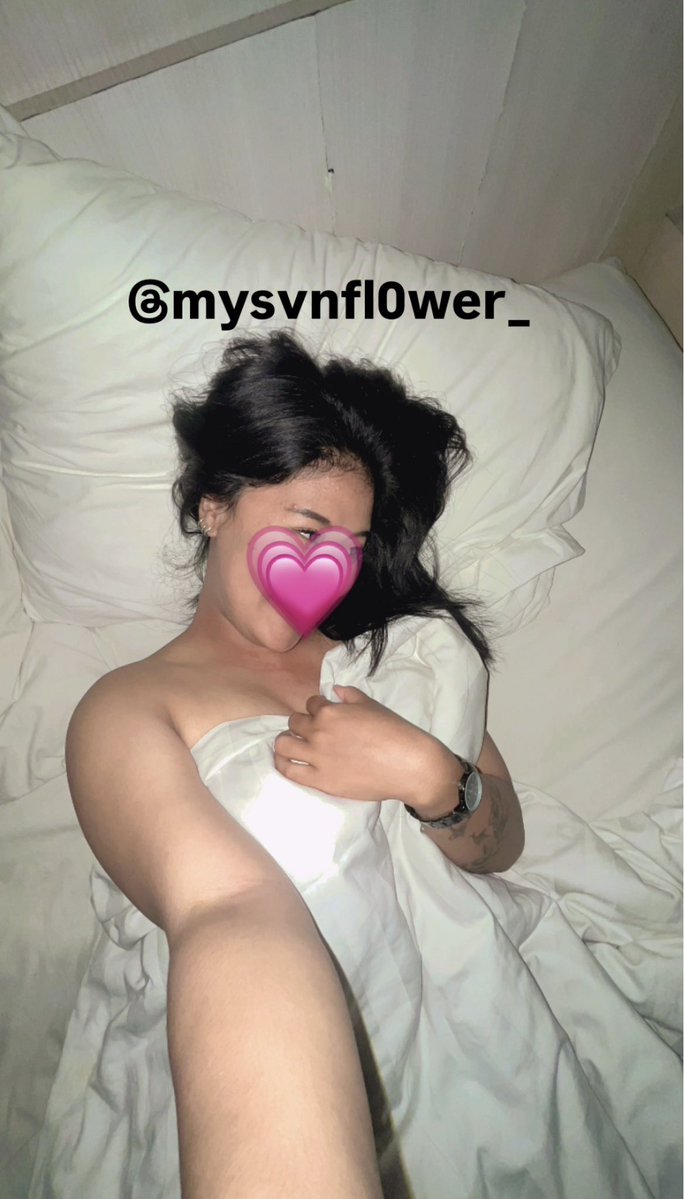 svnfl0wers tweet media