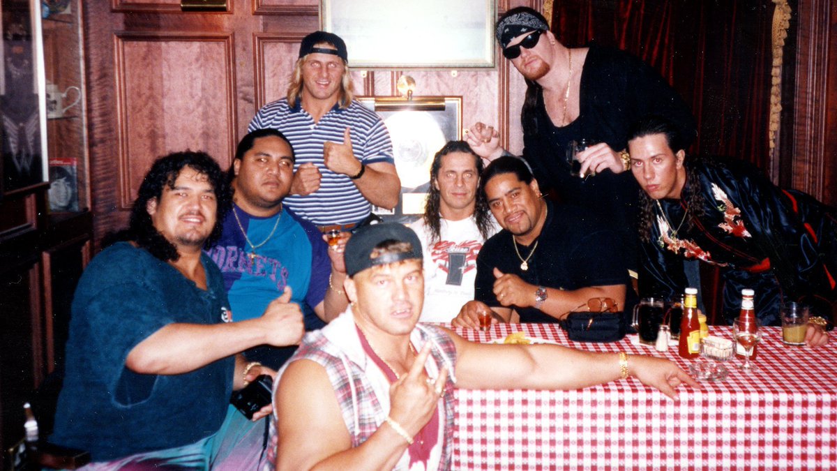 WWFWrestling1's tweet image. 📸 The guys on tour! #WWF #Wrestling #Samu #Fatu #Barbarian #Tatanka #123Kid #Undertaker #BretHart #OwenHart #Yokozuna #Barbarian