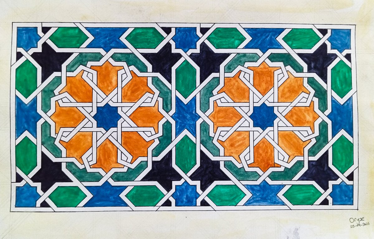mahayehia's tweet image. I finished this two days ago
Quite complicated and took alot of time and IDK which colors to use for the inner spaces!
Anyway here Im
+So many inking mistakes :(
+I don't fully intend this palette, it just happened especially that green lol
#IslamicArt #Geometry #Pattern #drawing