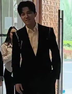 Adelma30513806's tweet photo. 💕 #DimashQudaibergen 
THE GREATEST VOICE IN THE WORLD! 
#WhenIveGotYou   #Fire 
#Samgau  #Gashyqtyq
#Stranger #TheLoveOfTiredSwan
 #LivingForTheGame 
@dimash_official 
VOICE BEYOND HORIZON ❇️🎼❇️ https://t.co/nHtw2gja6q