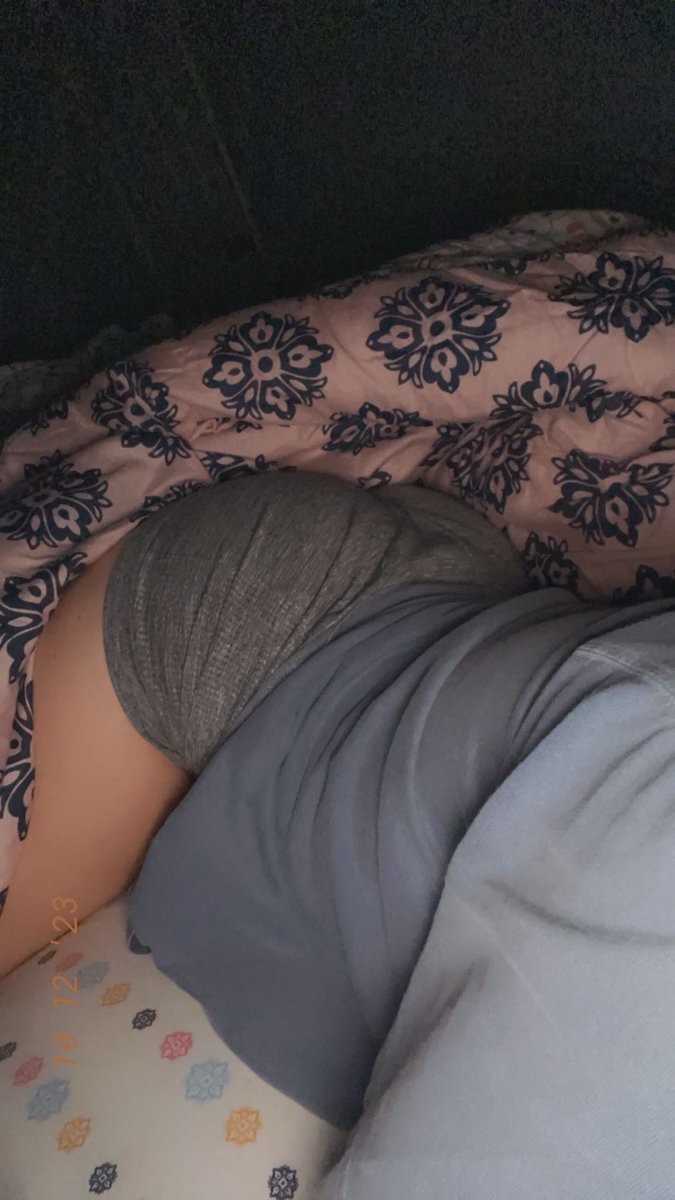 BellaReid4x's tweet photo. yk you want to see more babe😉 #sellingcontent https://t.co/nf9u1iZx1i