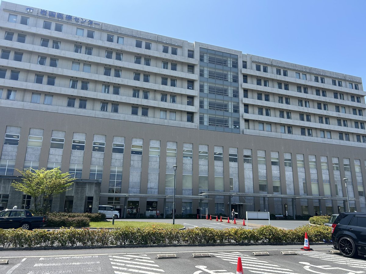 KUWAだ　春〜秋は蜂蜜売ってます🐝 tweet media