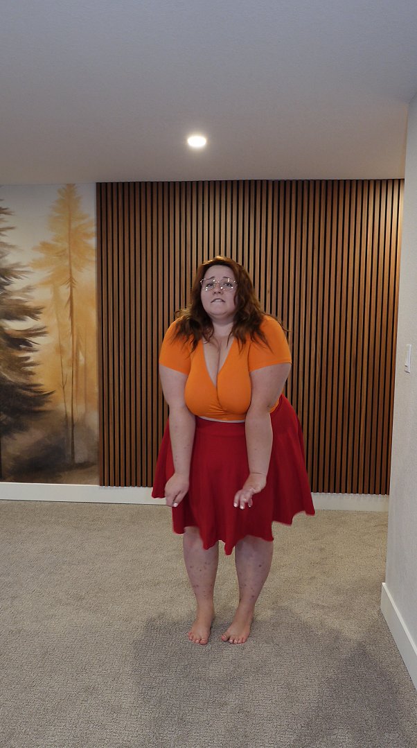 Spent the day solving mysteries with my girls
so far we’ve discovered:
We look really cute as Velma.
We have no idea what we’re doing.
Somehow, we’re still the main characters. 🧡📚
<a href="/NuttySofie/">Sofie Paige</a> <a href="/AwkwardJasminee/">Jasminee</a> <a href="/LouiseArmana/">Louise Armana 💕 18+ 💕 NSFW</a>