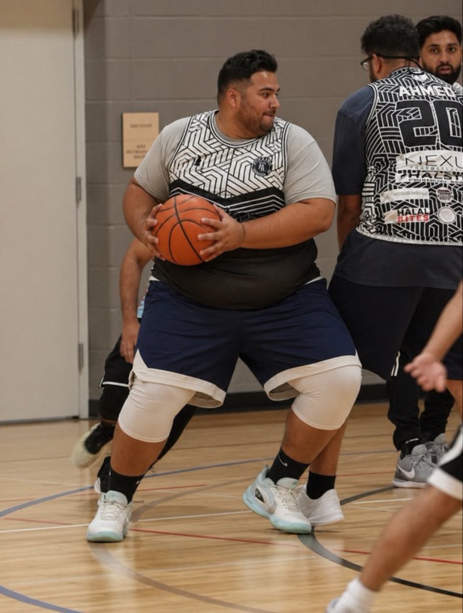 IBL_Centel's tweet photo. BREAKING: 2 weeks after joining  Optimo Fit, Greenlight’s Hasan Ramzanali dropped 61 pts on 61 shots! Sources say he was seen eating a Dunkin’ Donuts double chocolate long john at halftime. #BuildingHabits #ChangeThatLasts https://t.co/JsbvdTvYg5