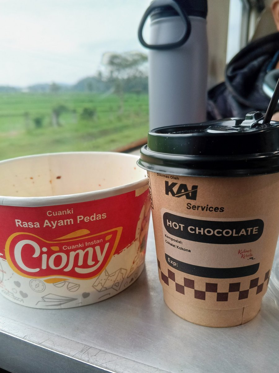 panggil aja Han tweet media