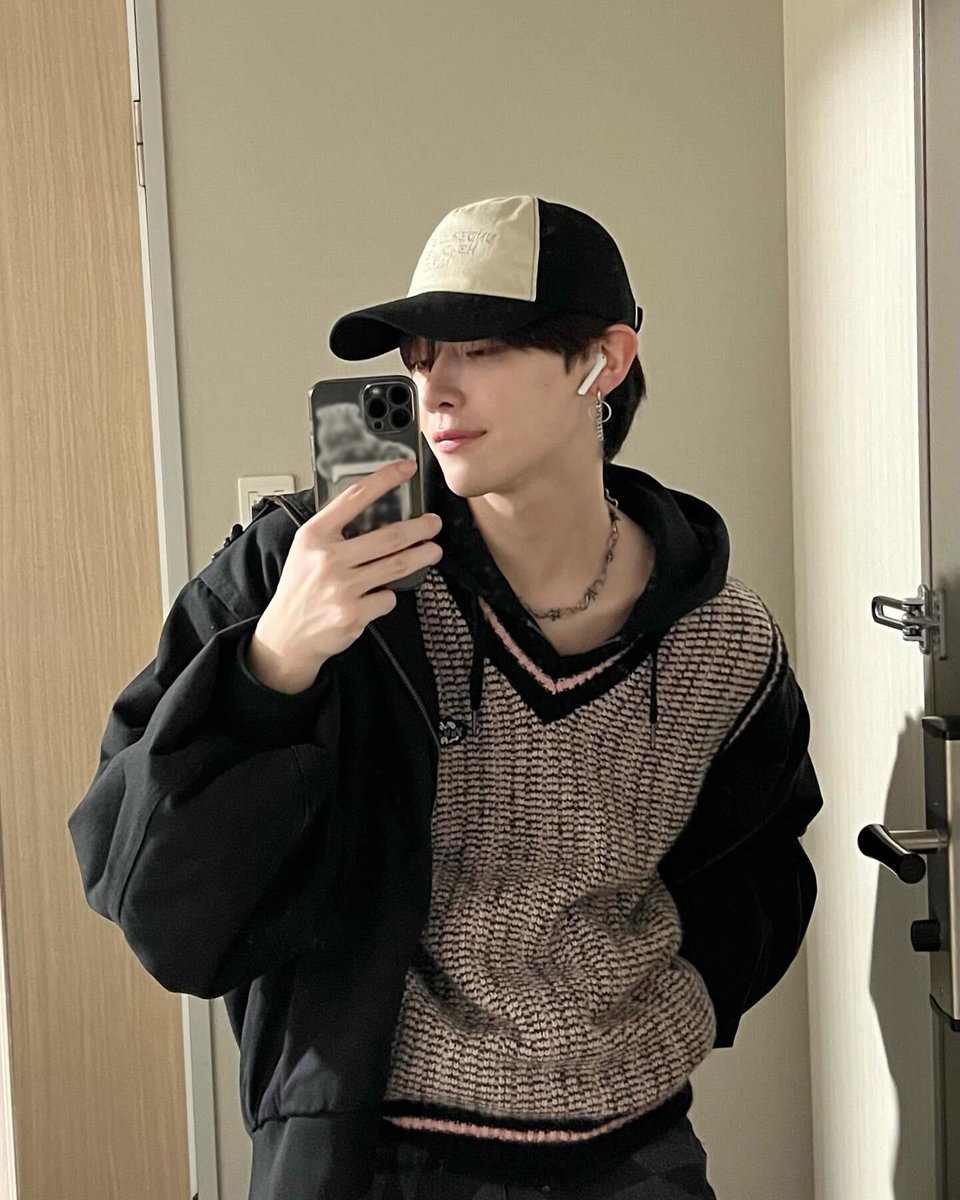 정신못체리🍒 tweet media