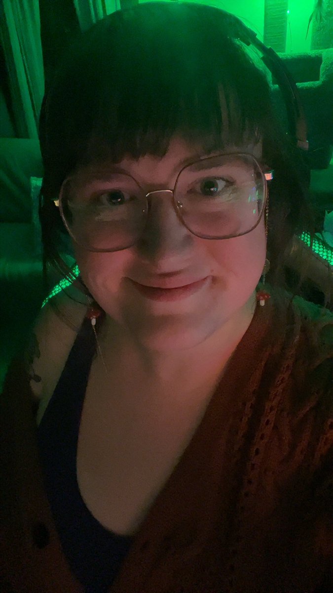 lesbiwitchy tweet media