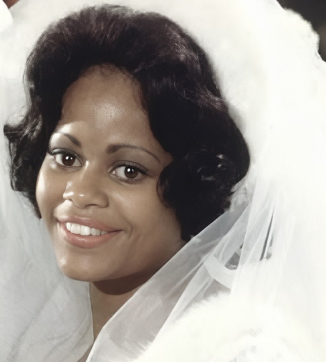 𝚘𝐟𝚏𝐭𝚑𝐞𝚠𝐚𝚕𝐥𝚋𝐛𝚢 tweet media