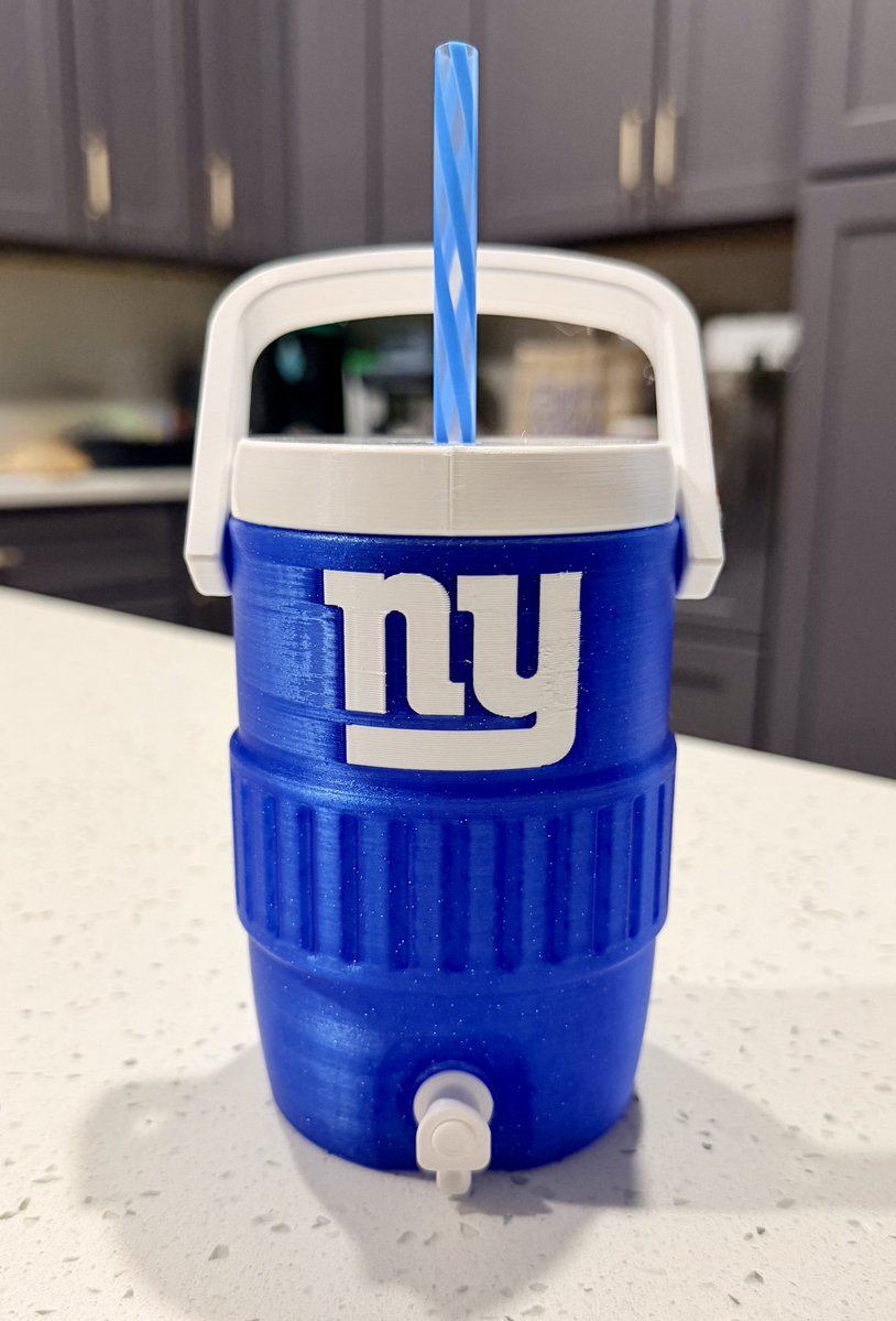shann0521's tweet image. Isn’t everyone up 3D Printing at 12:30am? Just me, huh? #NYG #BigBlue